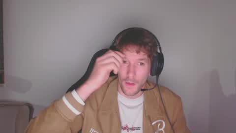 yone23 online show from December 6, 10:52 pm