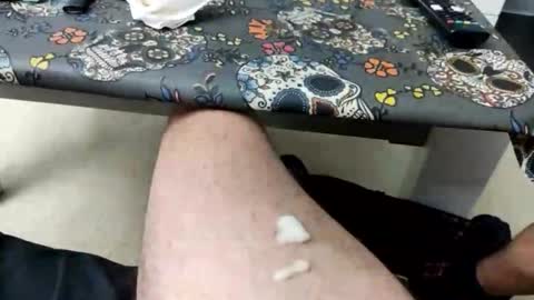 yonkisalum online show from November 7, 9:15 pm