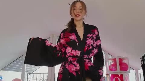  Wilma  online show from February 15, 10:22 am