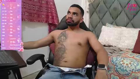 Snapshot of yons05__ chatting on December 16, 8:03 pm yons05__ online show from December 16, 8:03 pm