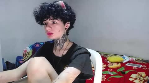 Snapshot of yoonbum_ chatting on November 3, 12:57 am Little Mike Independent model online show from November 3, 12:57 am