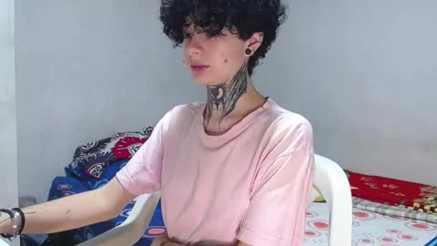 Snapshot of yoonbum_ chatting on November 11, 3:28 am Little Mike Independent model online show from November 11, 3:28 am