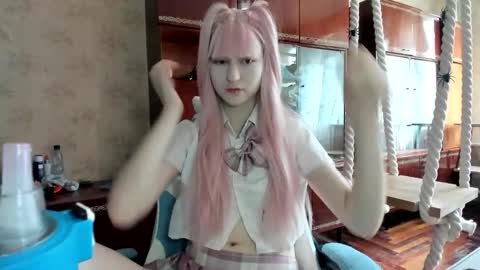 Yoonhee Kiss online show from October 17, 10:18 am