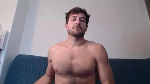 Yoooups online show from November 26, 1:12 pm