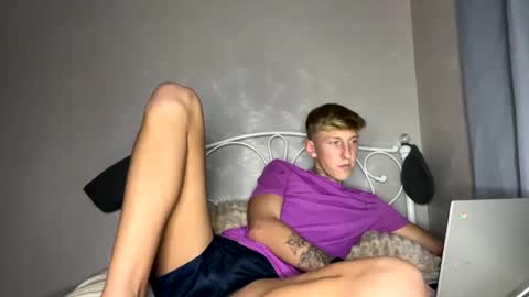 Snapshot of yorkshirelad208 chatting on January 4, 9:41 pm Harrison online show from January 4, 9:41 pm