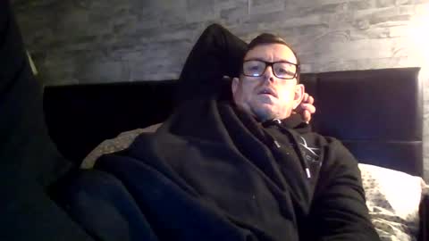 yorkshirewood online show from November 30, 8:02 pm