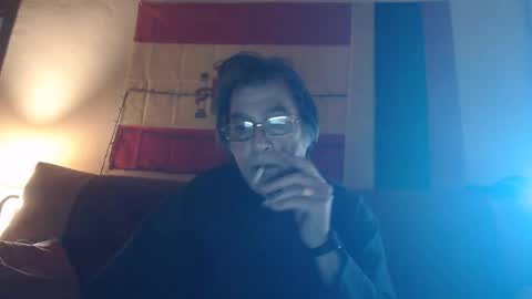 yosep online show from February 8, 11:13 am