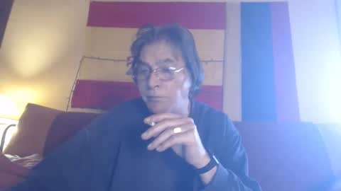 yosep online show from March 6, 7:49 am