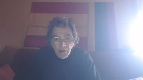 yosep online show from April 2, 7:17 am