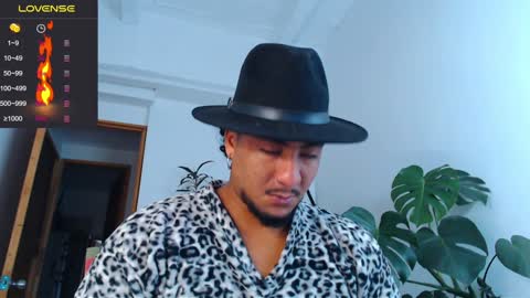 Enzo online show from February 1, 5:39 am