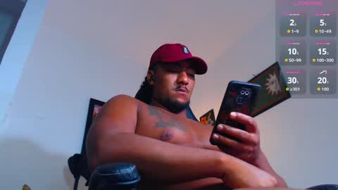 Snapshot of yosoy_enzo2020 chatting on May 18, 4:07 am Enzo online show from May 18, 4:07 am