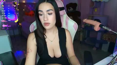 Snapshot of you_angel__ chatting on July 10, 7:23 am Ana online show from July 10, 7:23 am