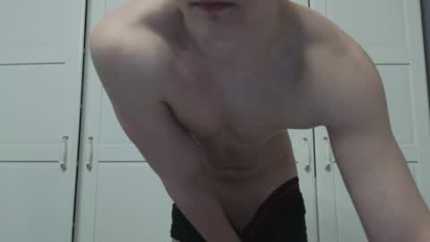 you_dream_ online show from February 12, 12:27 am