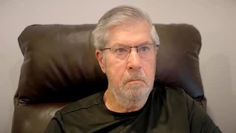 Colorado Guy Straight online show from June 19, 12:09 pm