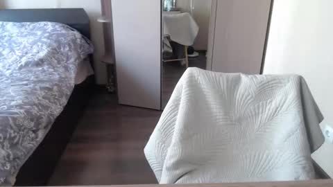 Snapshot of your__maria chatting on September 27, 7:24 am Maria Love online show from September 27, 7:24 am