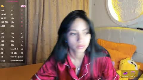 Snapshot of your_beck chatting on May 5, 3:25 am mia3 online show from May 5, 3:25 am
