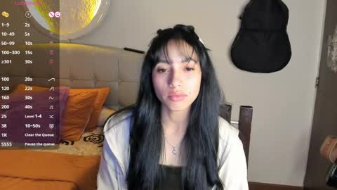 Snapshot of your_beck chatting on May 18, 3:24 am mia3 online show from May 18, 3:24 am