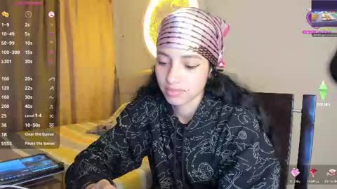 Snapshot of your_beck chatting on August 7, 4:14 am mia3 online show from August 7, 4:14 am