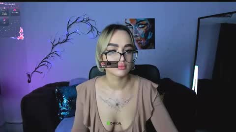 your bunny12 online show from November 11, 9:42 am