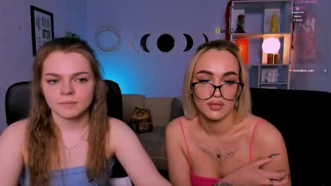 your bunny12 online show from March 20, 8:14 pm