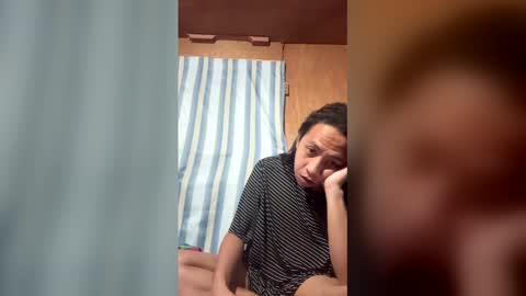 Snapshot of your_ghurlkalea16 chatting on February 12, 12:22 pm your_ghurlkalea16 online show from February 12, 12:22 pm