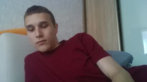 Snapshot of your_honeyy chatting on September 13, 11:54 am Mark online show from September 13, 11:54 am