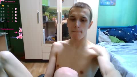 Mark online show from April 11, 7:45 am