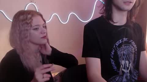 Snapshot of your_horny_friends chatting on February 19, 12:11 pm Your Horny Friends online show from February 19, 12:11 pm