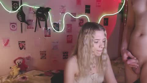 Snapshot of your_horny_friends chatting on October 18, 2:07 pm Your Horny Friends online show from October 18, 2:07 pm