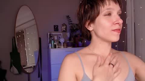 Snapshot of your_hot_ex chatting on October 20, 8:09 pm Alex and Kris long hair online show from October 20, 8:09 pm