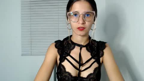Snapshot of your_lilacute1 chatting on December 2, 4:20 am Lila online show from December 2, 4:20 am
