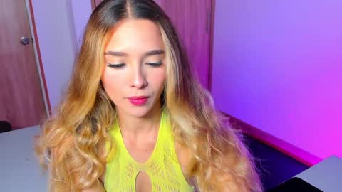 your_little_ online show from January 8, 1:52 pm