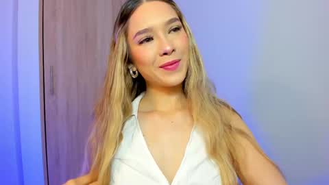 your_little_ online show from February 18, 10:05 am