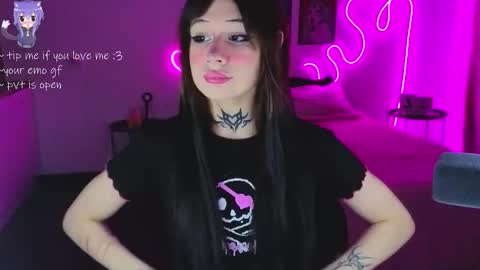 Snapshot of your_little_eva chatting on March 1, 2:08 pm Eva online show from March 1, 2:08 pm