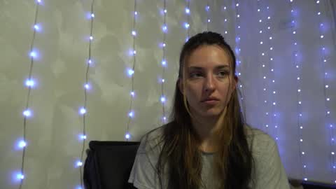 Meri  online show from January 7, 9:39 pm