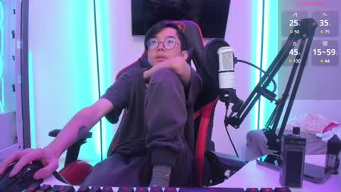 Han   online show from December 2, 12:30 am