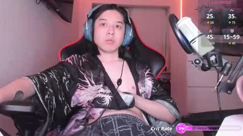 Snapshot of your_little_twink chatting on February 8, 9:40 pm Han online show from February 8, 9:40 pm