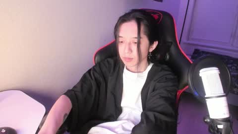 Snapshot of your_little_twink chatting on February 25, 10:52 pm Han online show from February 25, 10:52 pm