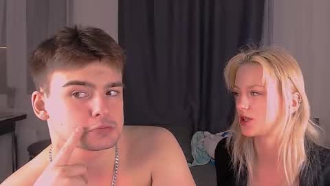 your_molly_mark online show from February 23, 8:00 pm