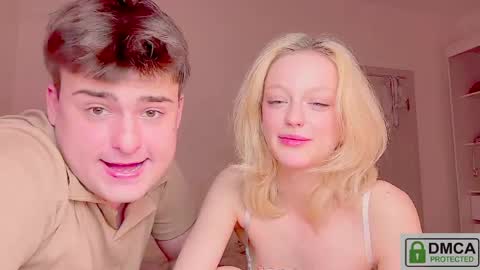 your_molly_mark online show from May 16, 12:18 am