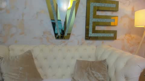 Evelin  online show from October 29, 9:27 pm