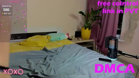 Snapshot of your_pennyy_ chatting on September 12, 11:59 pm Pennyy online show from September 12, 11:59 pm