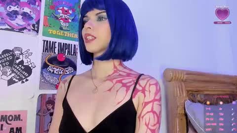 Snapshot of your_rosenrot chatting on March 4, 3:55 am Daniela Help me reach 100 likes online show from March 4, 3:55 am