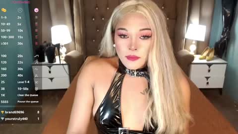 Snapshot of your_sex_addiction_69 chatting on May 1, 1:10 am Casie online show from May 1, 1:10 am