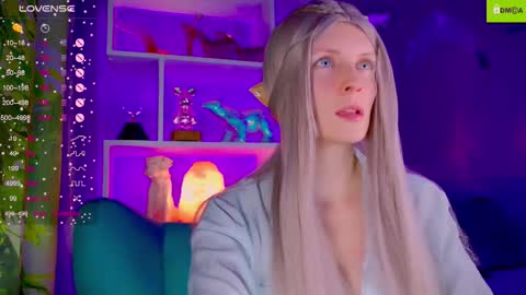 your_spring online show from November 16, 11:32 pm