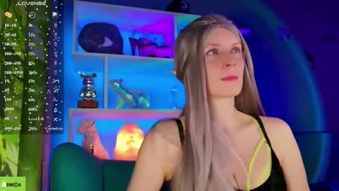 your_spring online show from March 13, 2:07 am