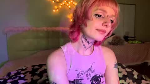 Anya online show from June 22, 7:33 pm
