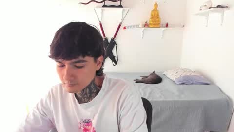 Tao online show from February 21, 6:53 pm