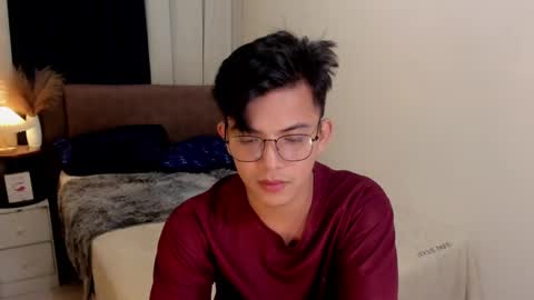 yourasian_bradley online show from March 3, 2:26 pm