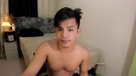 yourasian_bradley online show from March 11, 5:24 pm